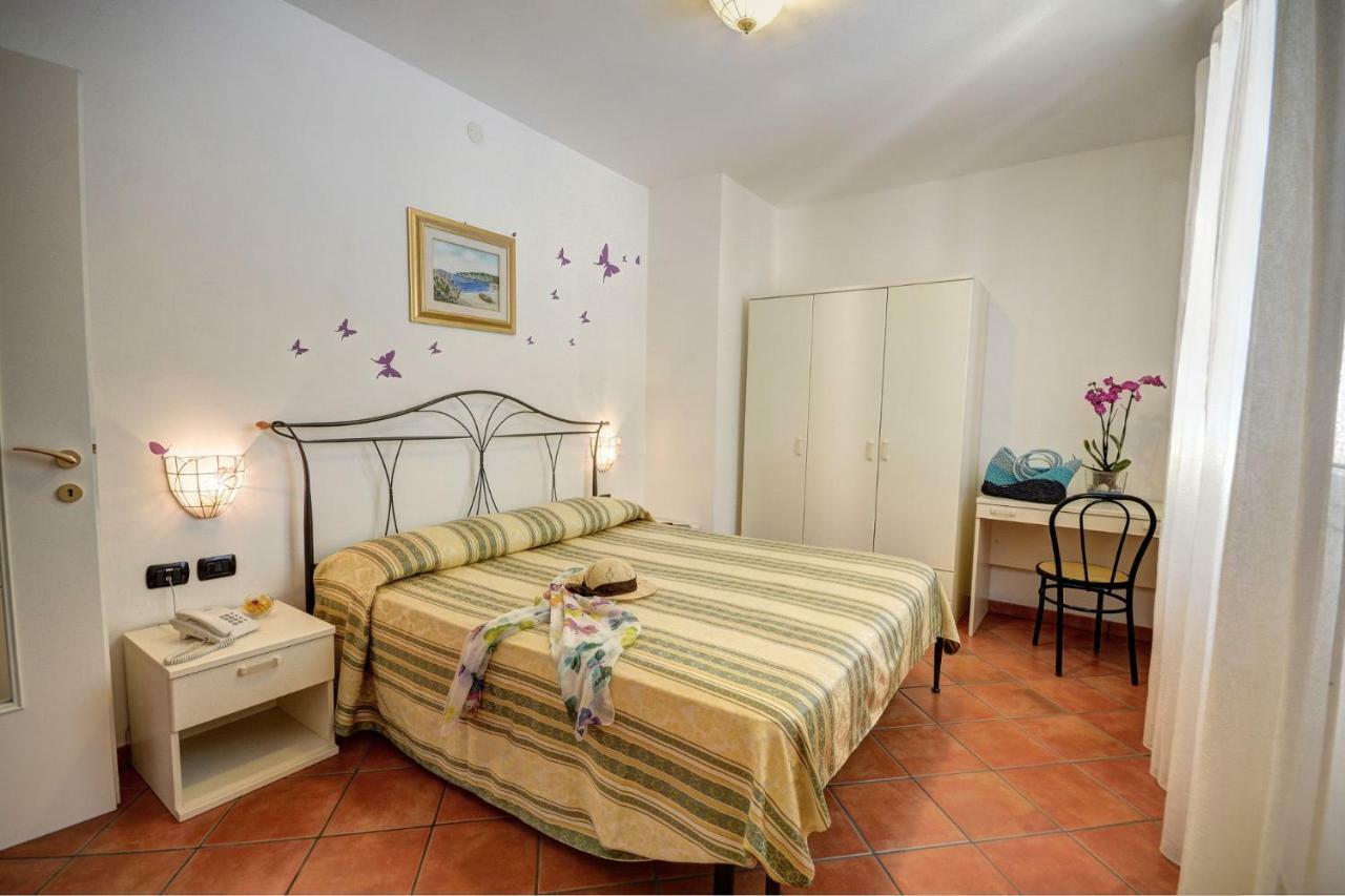 Residence Villa Andrea 마리나디카메로타 외부 사진